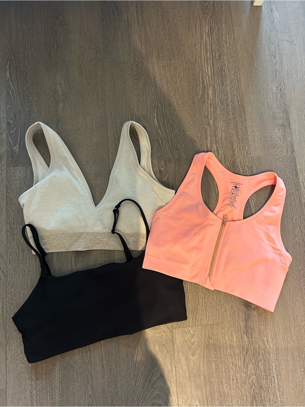 Set of three bras/sports bra